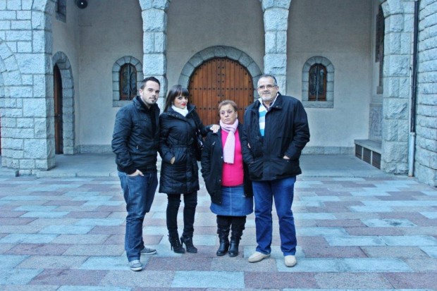 De compras por la calle comercial de Andorra