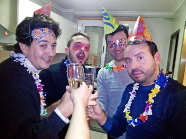 Ambiente de la fiesta de fin de año en casa