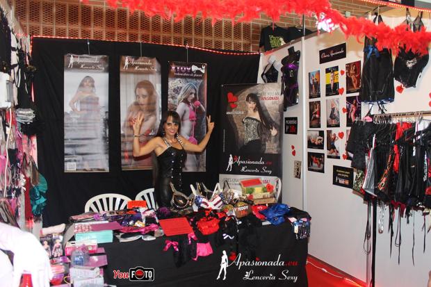 El stand de Apasionada® en el Salón Erótico de Barcelona 2014, con la lencería expuesta