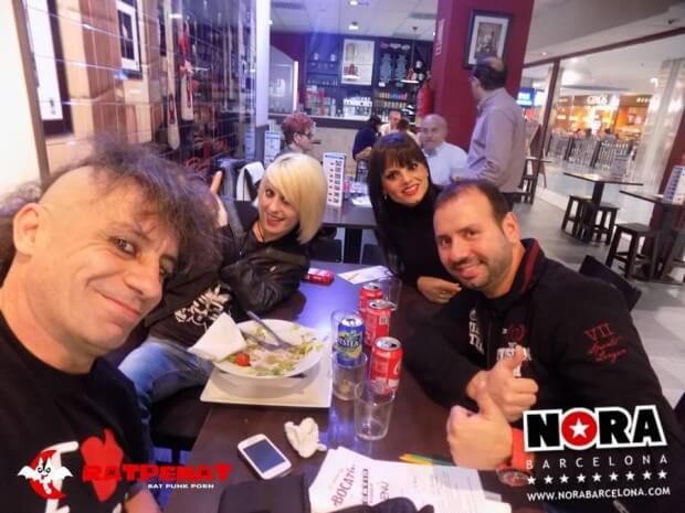 Un rato con nuestros amigos en Valencia