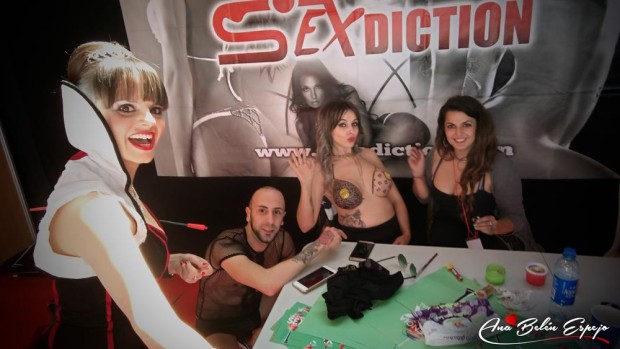 El cartel de SexAdiction en TentacioneXxX 2016