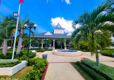 Entrada del hotel Bahia Principe Grand La Romana en Republica Dominicana